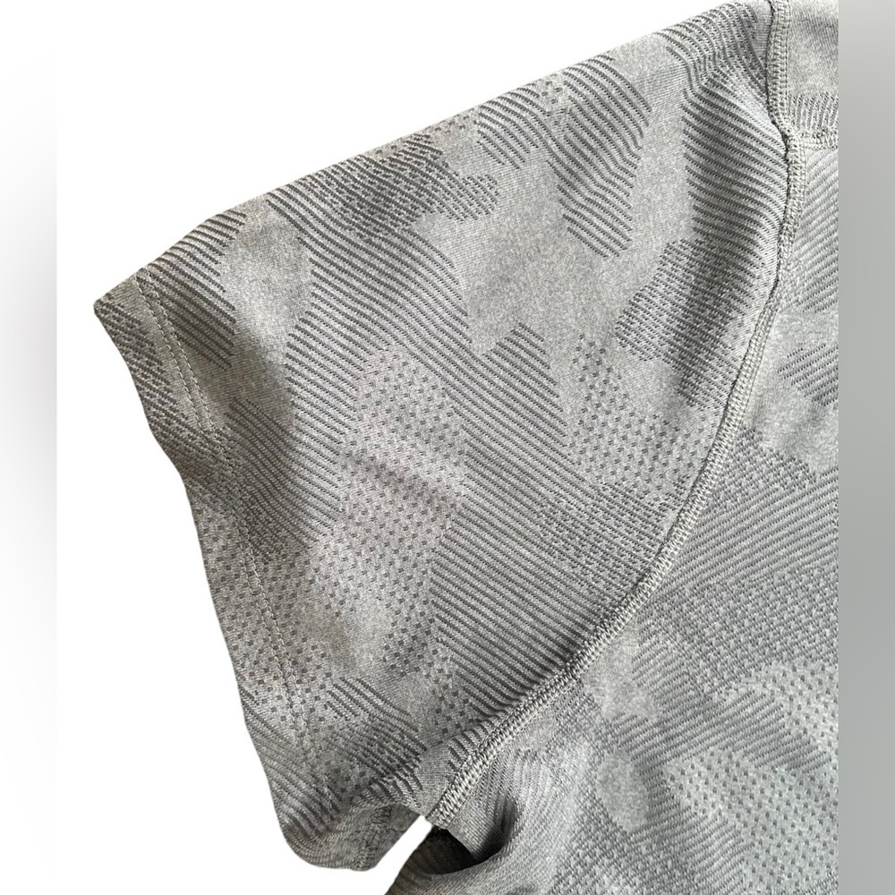 DSG Mens Camo SS short sleeve T-shirt XL extra large gray silver Activewear - Picture 4 of 6